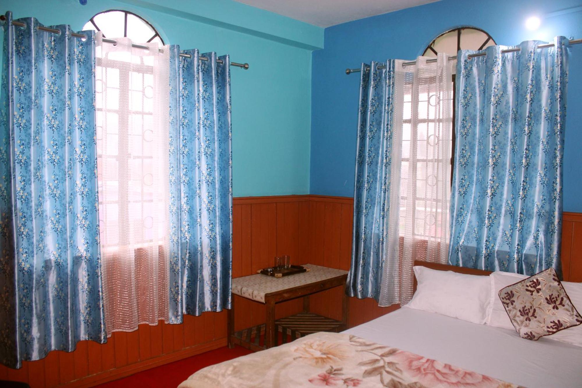 Hotel Labonya Lava Bagian luar foto